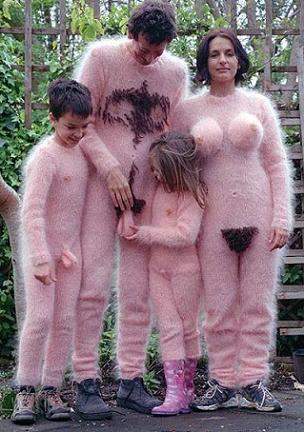 [Nudist_Family.jpg]