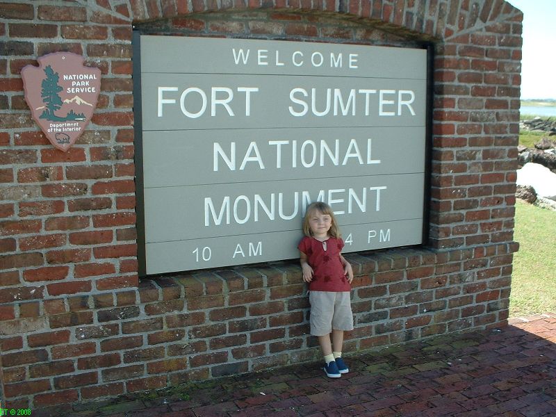 [Entrance+sign+to+Fort+Sumter.jpg]