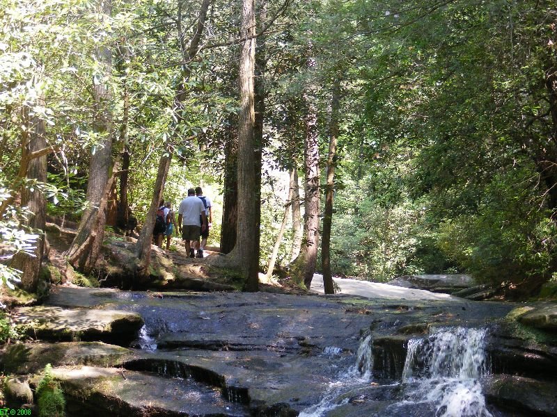 [Hiking+on+Garrick+Trail+at+Table+Rock.jpg]
