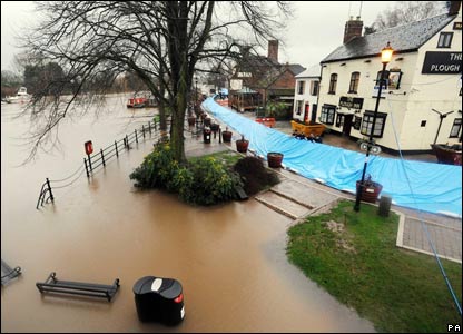 [uk-floods-2008.jpg]