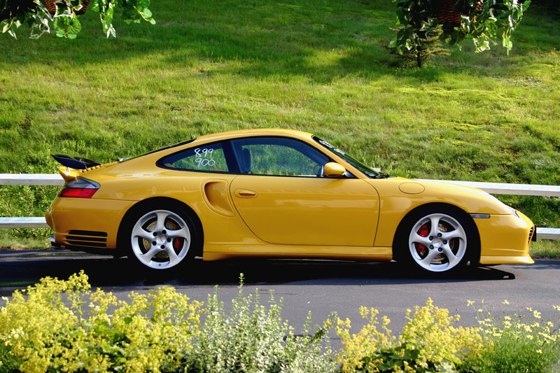 [9538-2002-Porsche-911+Turbo.jpg]