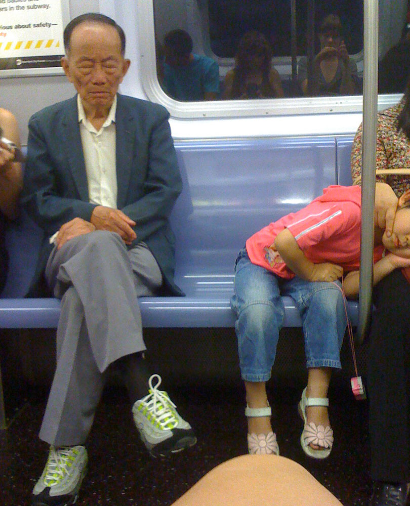 [old_man_sleeps_subway.jpg]