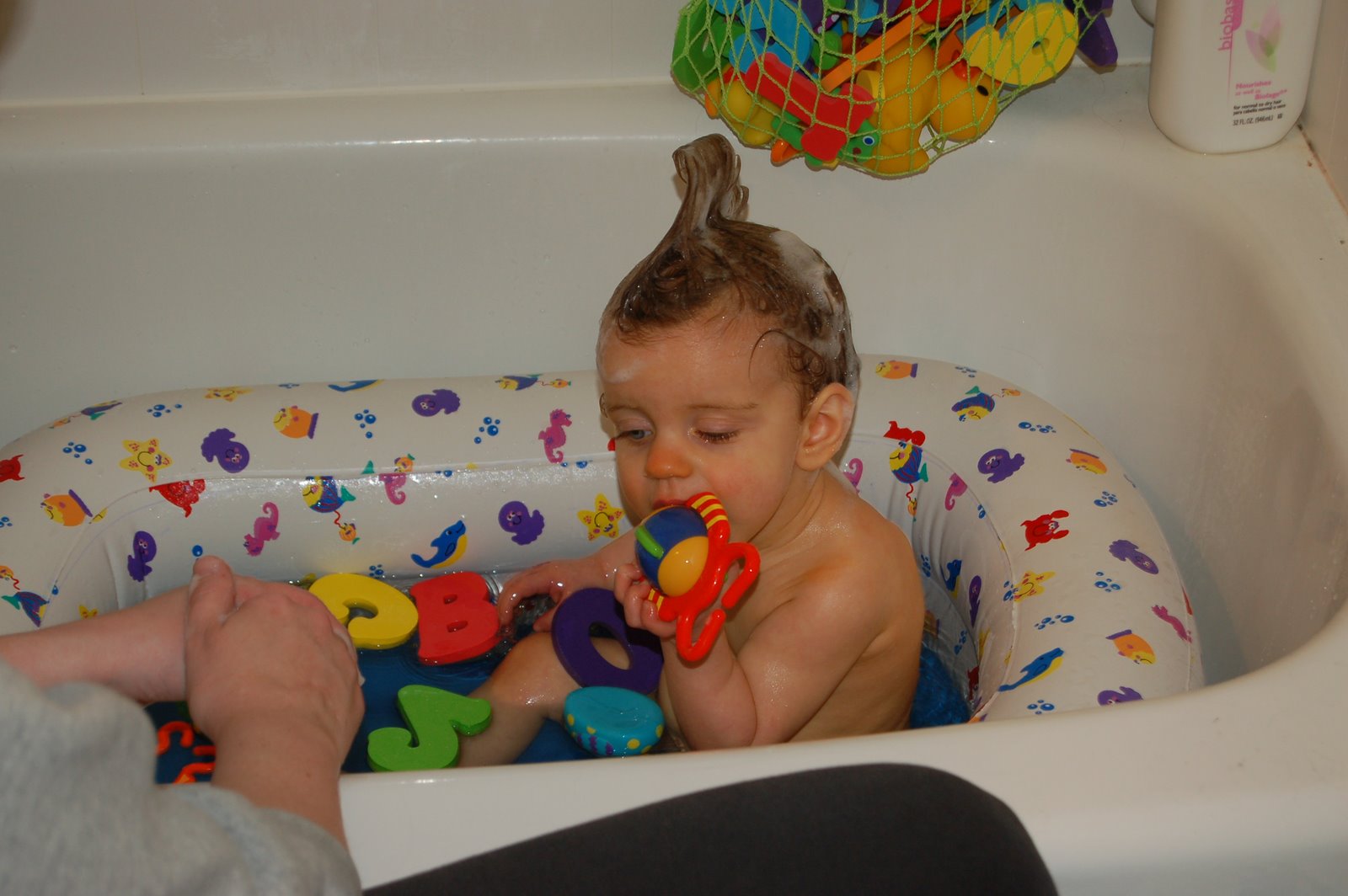 There's gotta be some carrots in this bath toy!