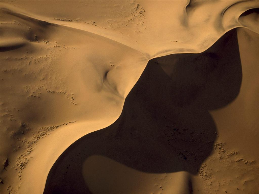 [2007021403192108_Dunes, Namib Desert, Namibia, Africa - 1600x1200.jpg]
