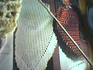 [Pattern+picture+of+simple+shawl+in+crochet.JPG]