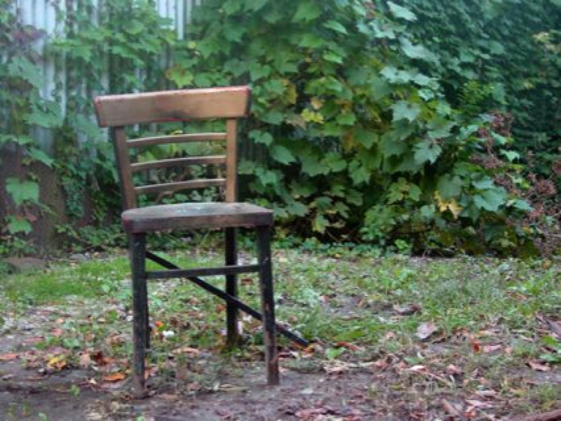[Chair&Ivy.jpg]