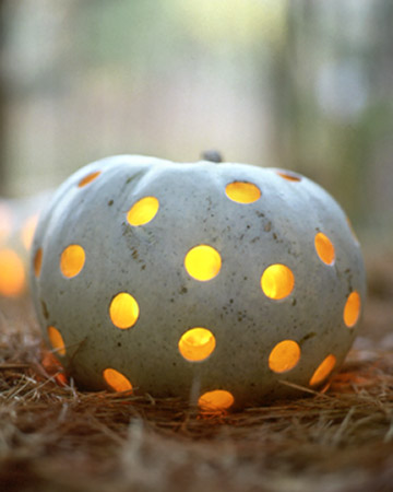 [Poka-dotted+pumpkin_jack-o-lanterns.jpg]