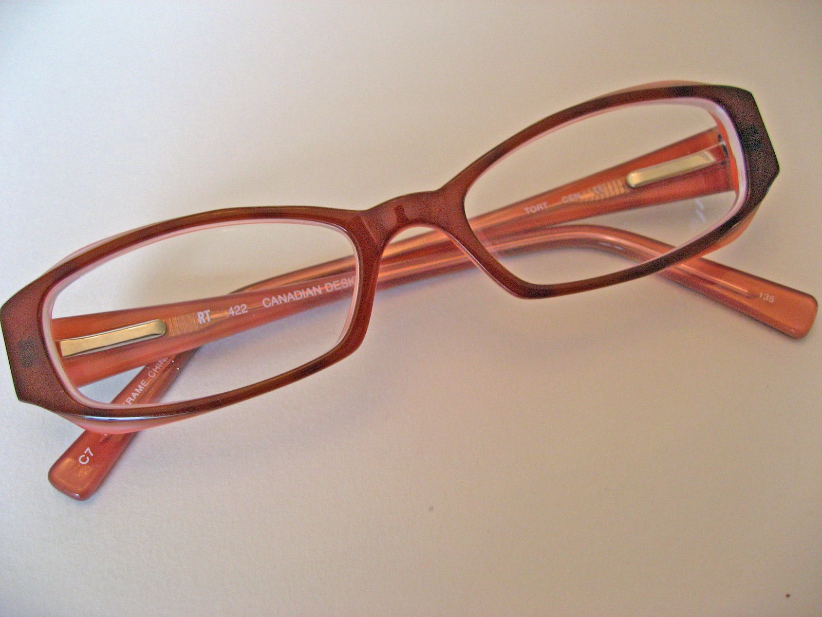 [Glasses.jpg]