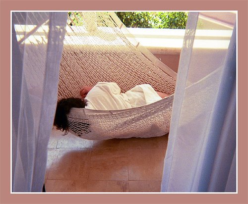 [hammock+naps.jpg]