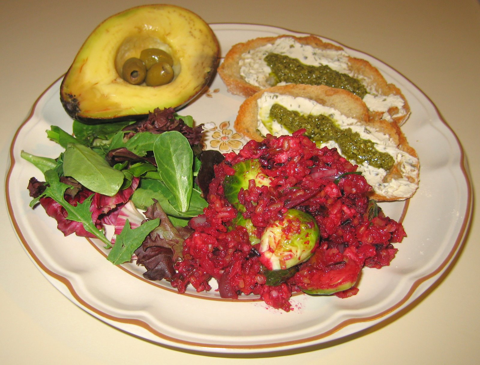 [20070827+Mixed+Rices+w+Beet+Juice+&+Brussels+Sprouts,+Vegan+]
