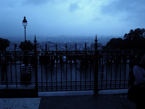 [view+from+montmartre.jpg]
