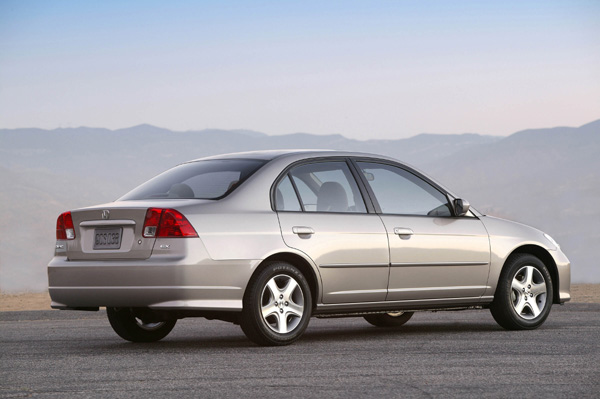 [2004+Honda+Civic+EX+Silver+rear+right.jpg]