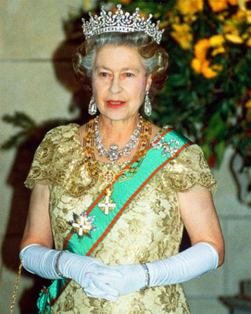 [Queen-Elizabeth-II-Photograph-C12146699.jpg]