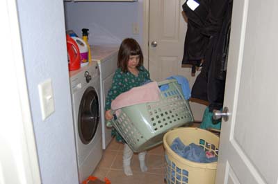 [carryinglaundry.jpg]