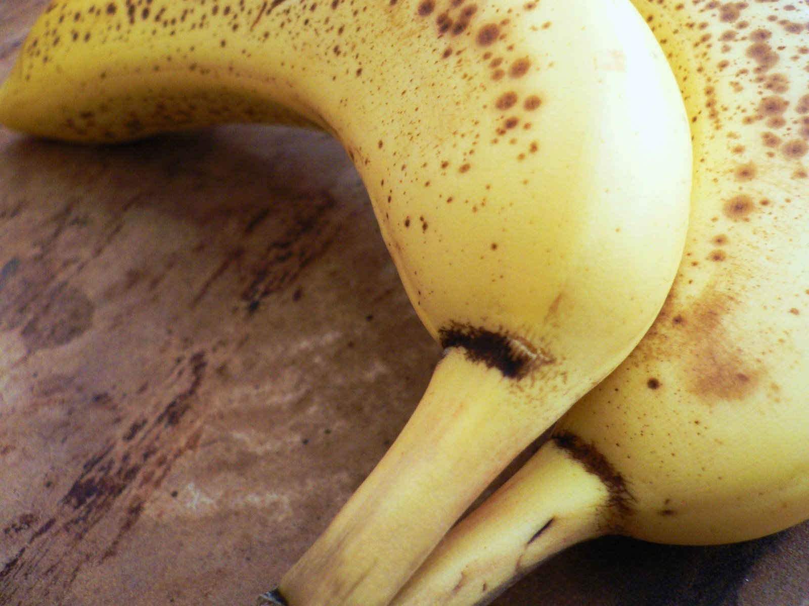 [bananas+ripe.JPG]