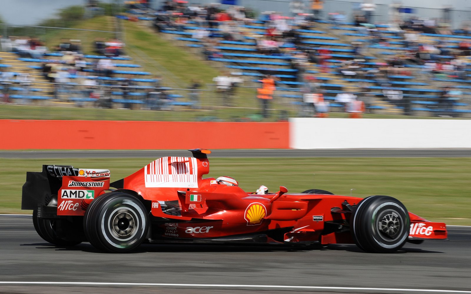 [Kimi+Räikkönen+Ferrari+British+Grand+Prix,+Silverstone+Saturday+Qualification+46.jpg]