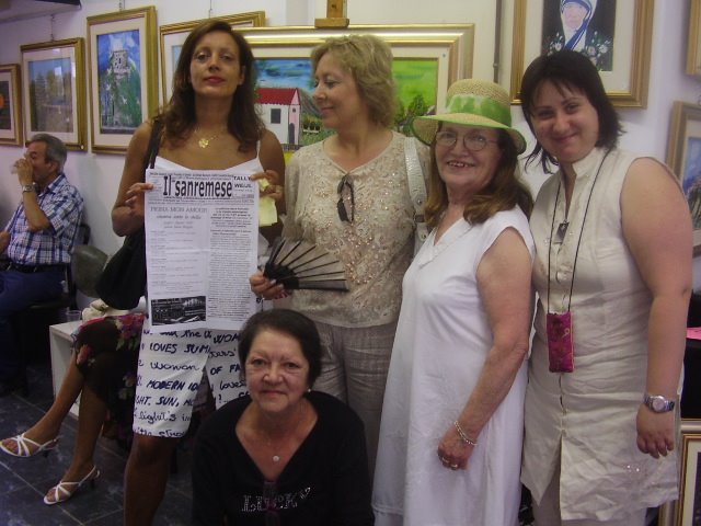 2007 Luglio Sara ferretti, Maria Gioseffi, Elisabetta e la Canessina all'ultima mostra.