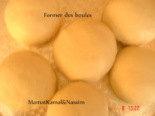 How to shape and fold Moroccan Massaman or Mssaman or Msamen or M'ssaman?/ Comment prparer et faonner Msamen (Mssamen) Marocain Mssamen+-Crepes+marocaines1+copy