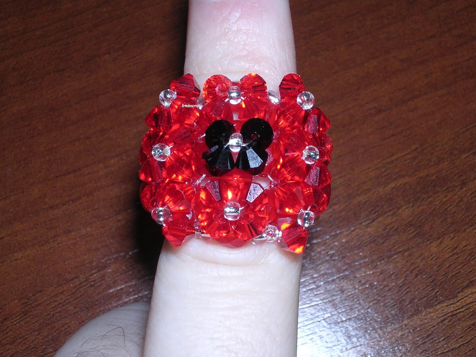 [anel+princesa+vermelho+e+preto.JPG]