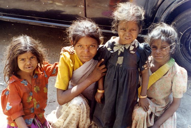 [street_children_in_india.jpg]