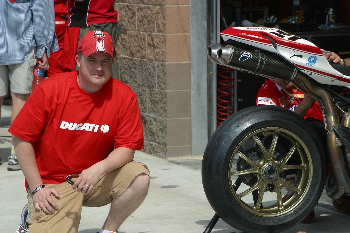 [me+with+bayliss+ducati+rs.jpg]