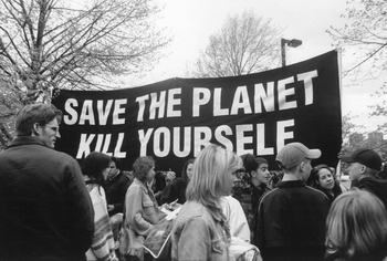 [save+planet.jpg]