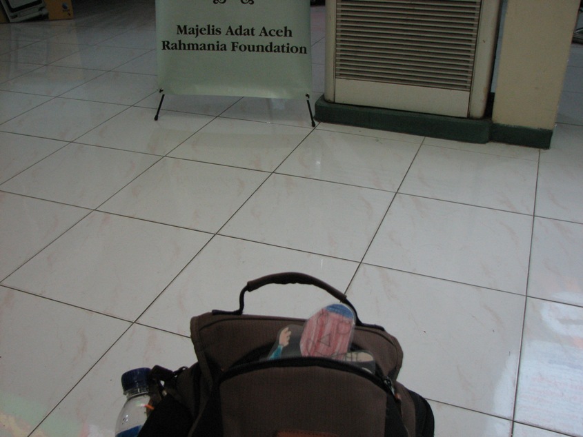 [Aceh+Airport.jpg]