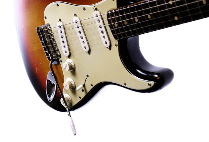 [Stratocaster+29r.jpg]