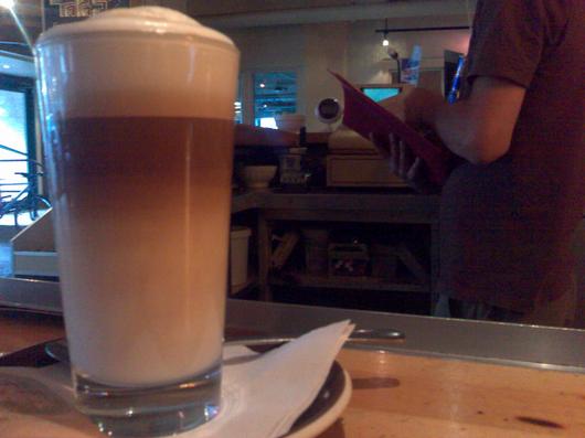 [cafe+latte1.jpg]