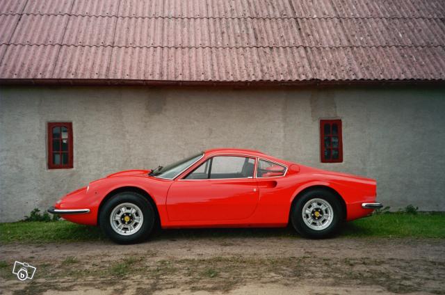 [Ferrari-Dino-760121.jpg]