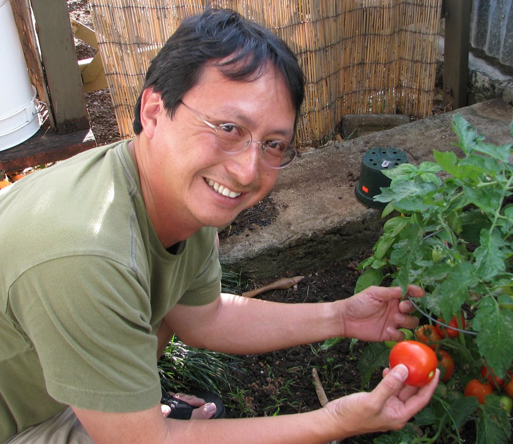 [Jimmy+&+Tomatoes+[6-08].jpg]