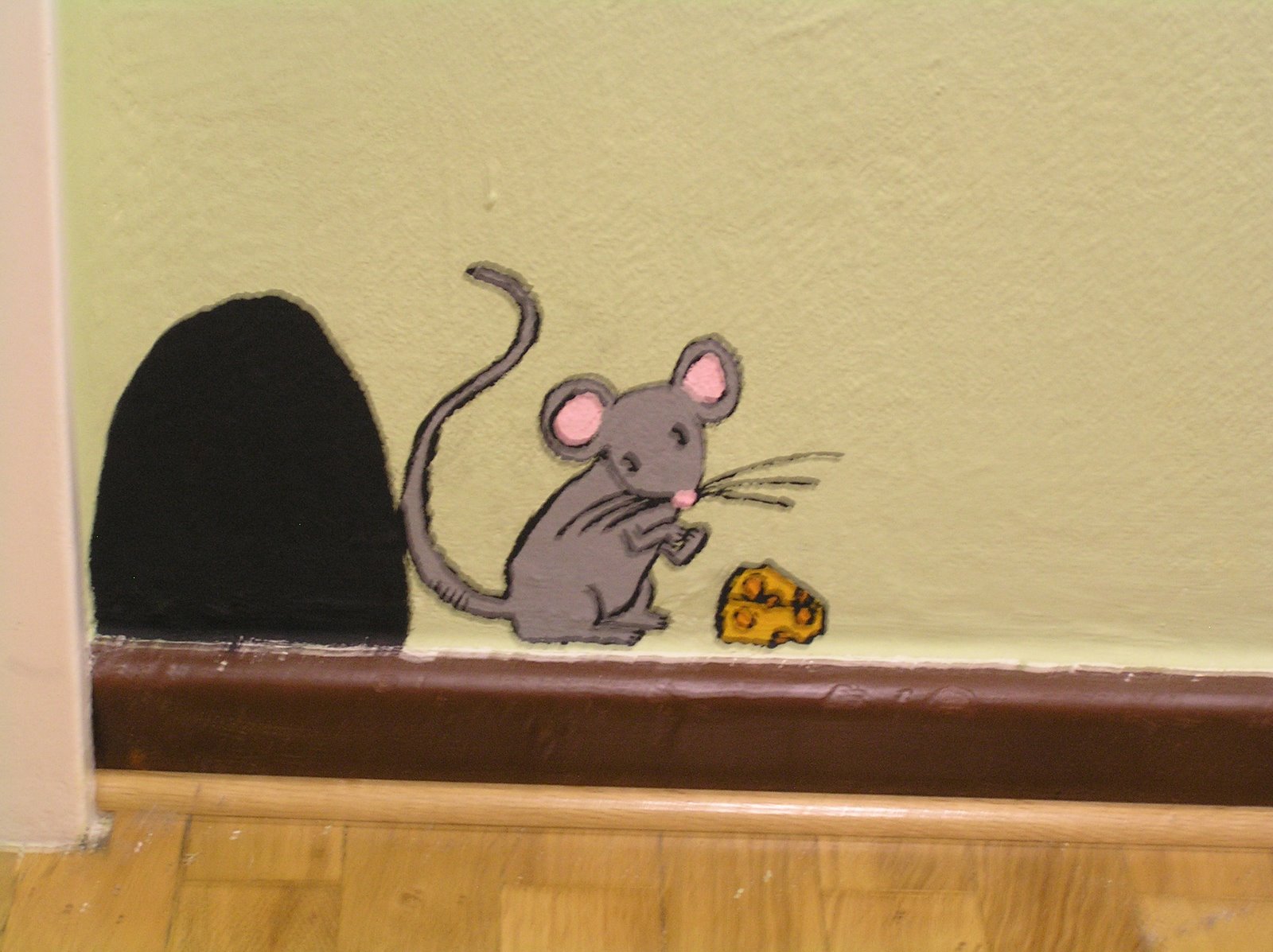 [Hallway+Mouse.jpg]
