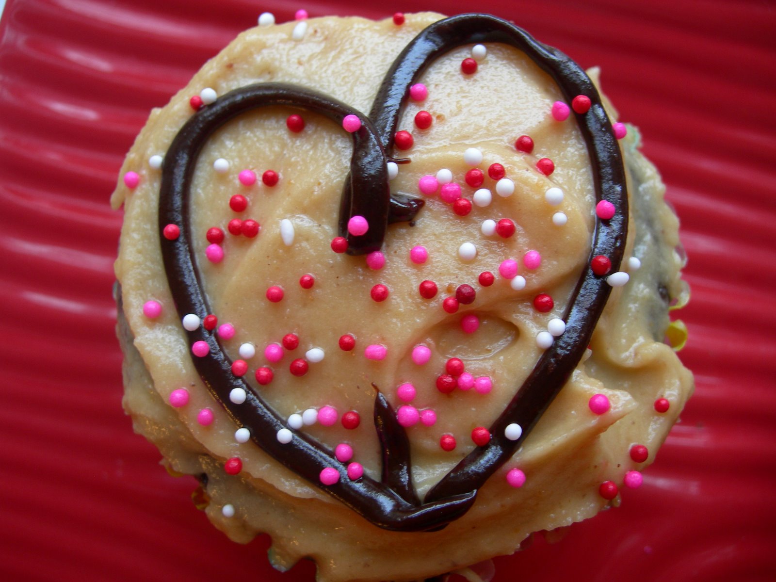 [PB+Cupcakes+Heart.JPG]