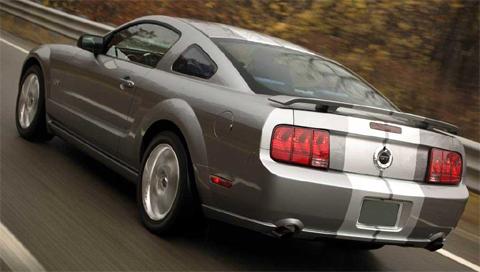 [Ford+Mustang+2005+(2).JPG]