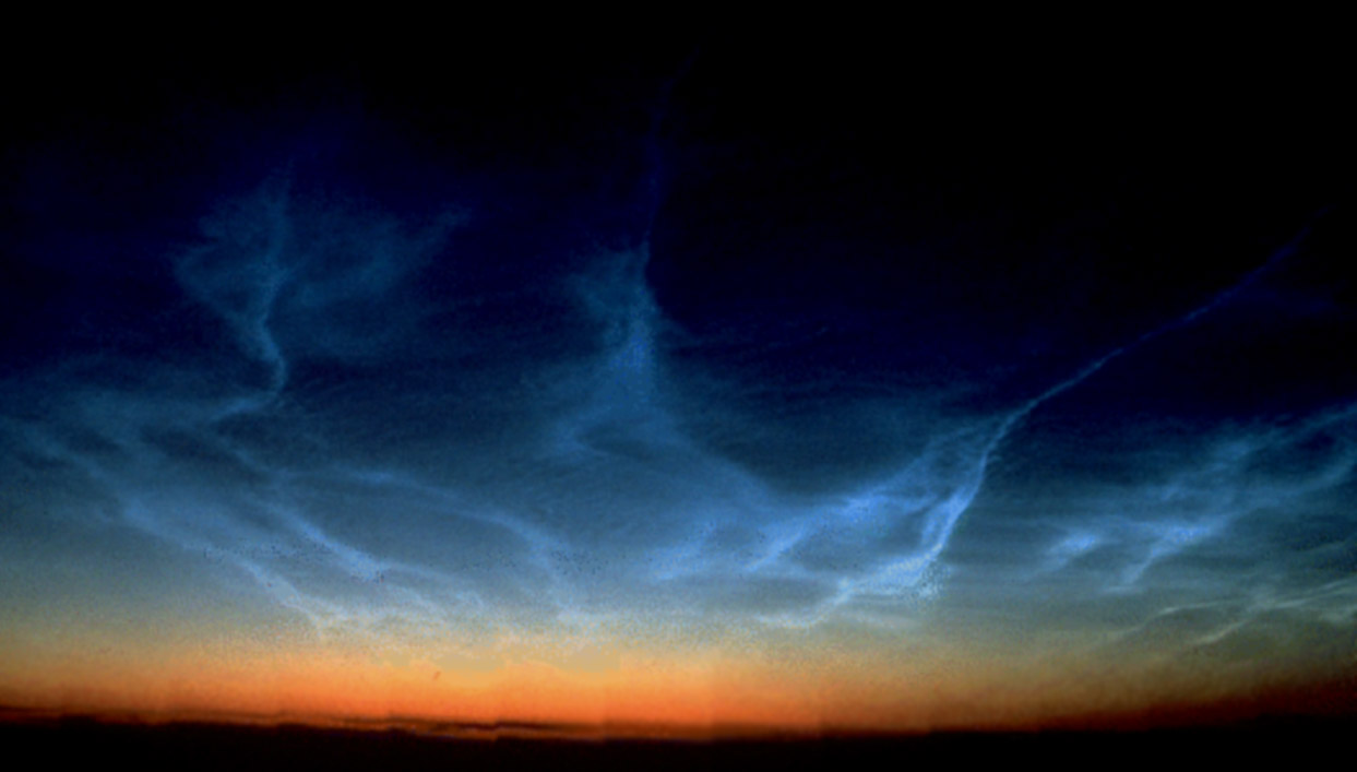 [noctilucent+clouds.jpg]