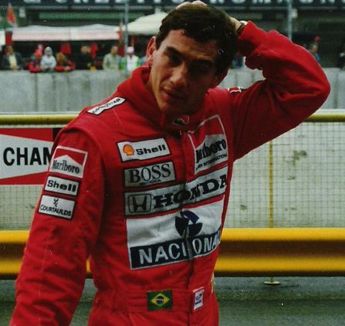 [345px-Ayrton_Senna_Imola_1989_Cropped.jpg]