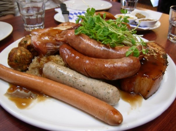 [german+sausage.jpg]