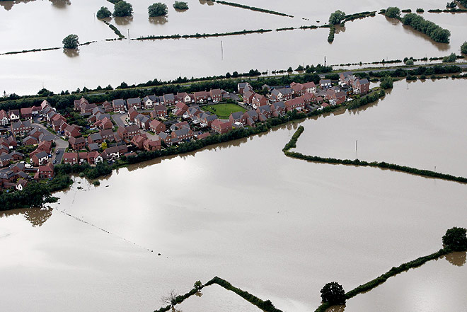 [Flood_in_England_4.jpg]