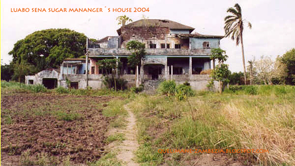 [LuaboManager's+House+2004.jpg]
