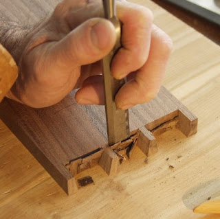 Cutting Dovetails by hand