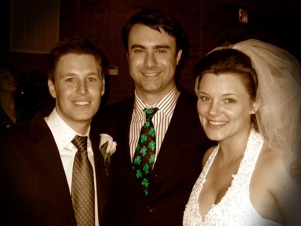 [Brett,+Pat,+Bean+at+wedding.jpg]