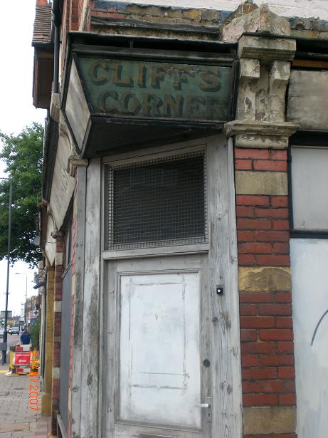 [Cliff's+Corner+2.JPG]