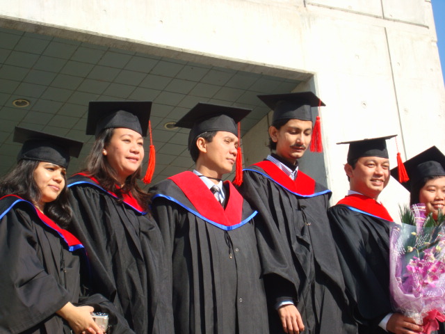 [graduates+038.jpg]