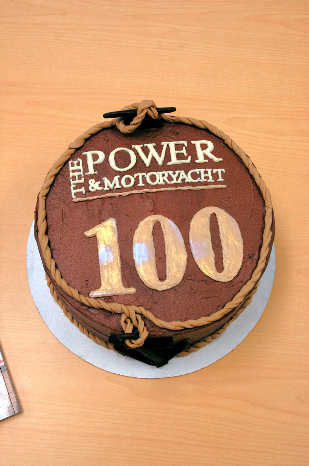 [100+cake.jpg]