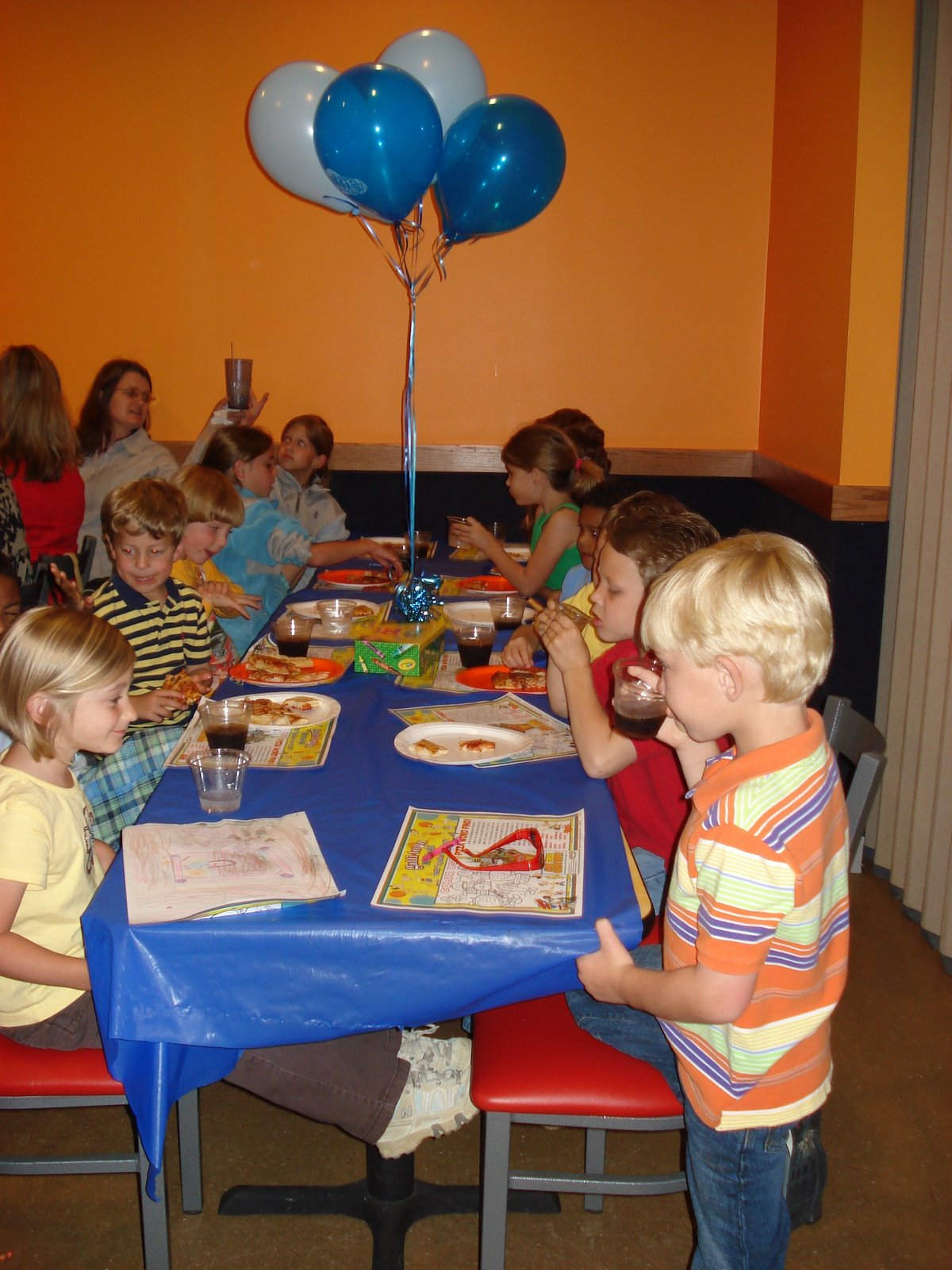 [kids+at+b-day+party.JPG]
