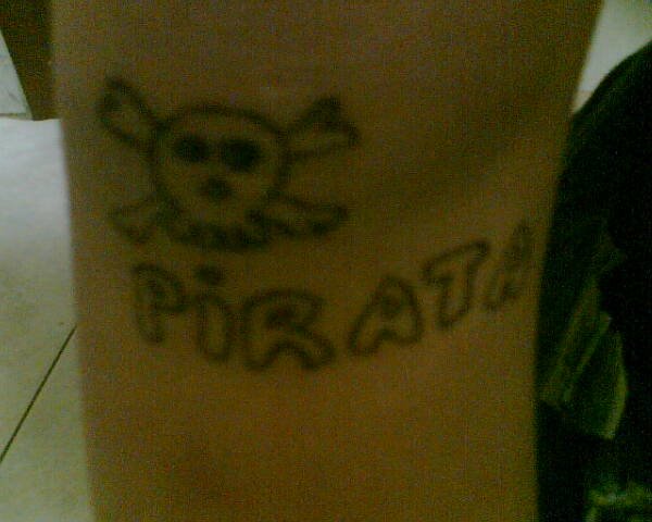 [Tatuagem+Pirata.bmp]