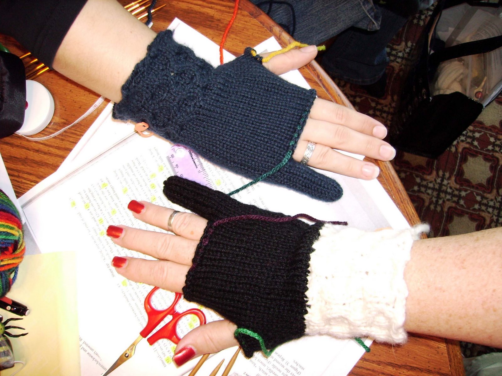 [1st+Gloves+fingers.jpg]