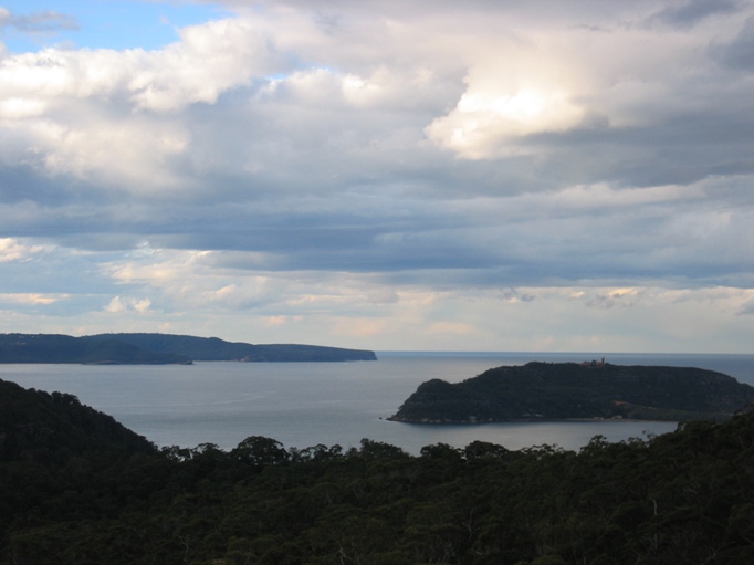 [Looking+over+the+Pittwater.jpg]