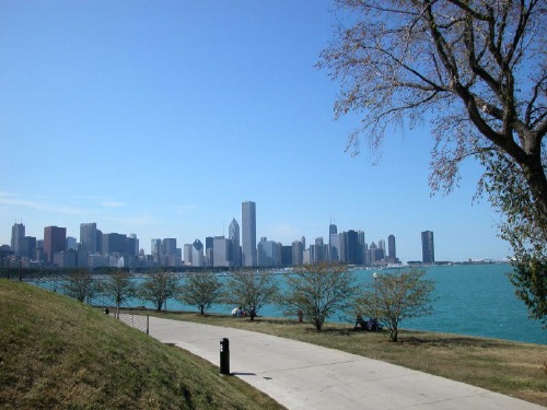 [chicago_skyline.jpg]