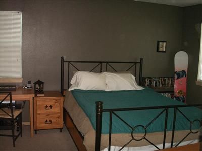 [bedroom+before.jpg]